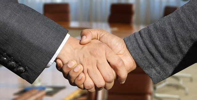 shaking hands, handshake, hands, welcome, agreement, contract, shake hands, negotiation, finger, business people, collaboration, friendship, together, binding, compatible, conclusion, liability, meet, relationship, connection, men's suit, office, business, symbol, promise, teamwork, team, result, company, human, handshake, handshake, handshake, handshake, handshake. Franchise business support in Birmingham and the Midlands